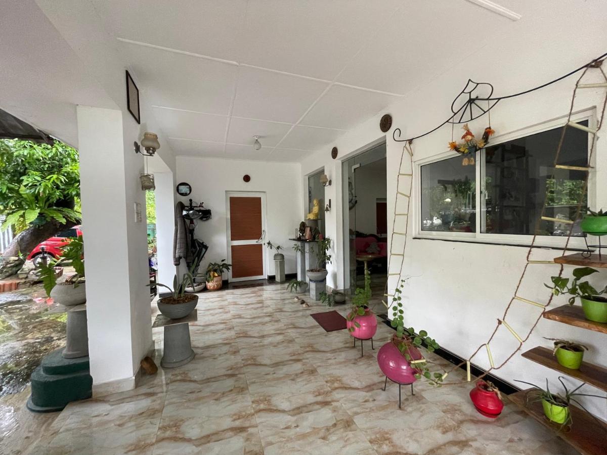 Rock Cascade Tourist Home & Cookery School Polonnaruwa Exterior foto