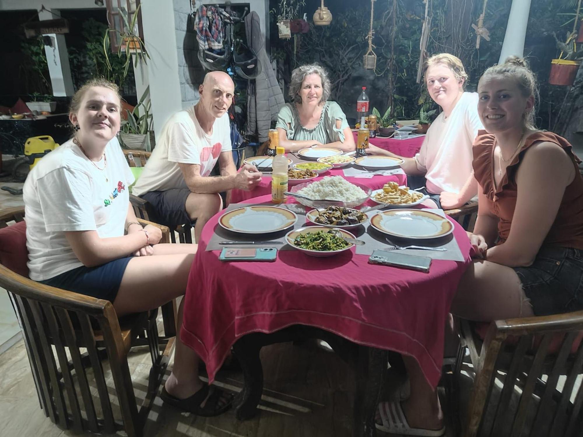 Rock Cascade Tourist Home & Cookery School Polonnaruwa Exterior foto