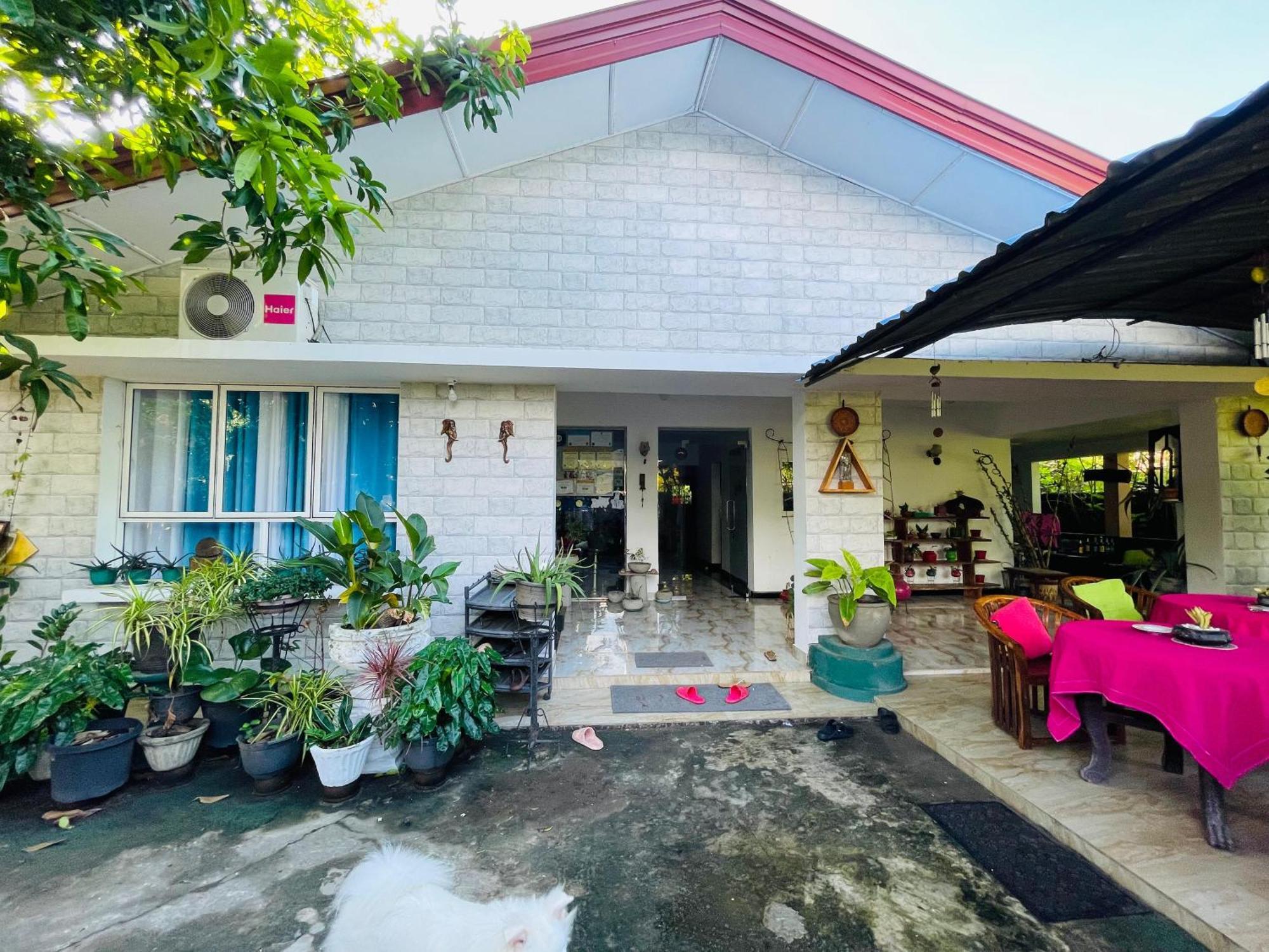 Rock Cascade Tourist Home & Cookery School Polonnaruwa Exterior foto